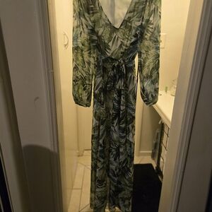 Nine West Green Leaf Print Long Sleeve Dress
